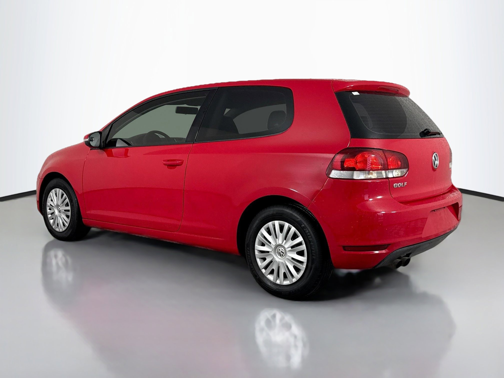 2012 Volkswagen Golf photo 3