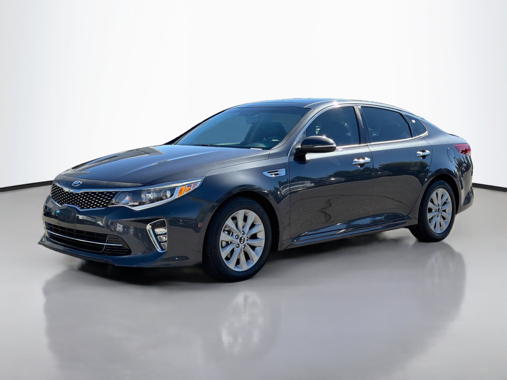 Used 2018 Kia Optima S 4dr Car
