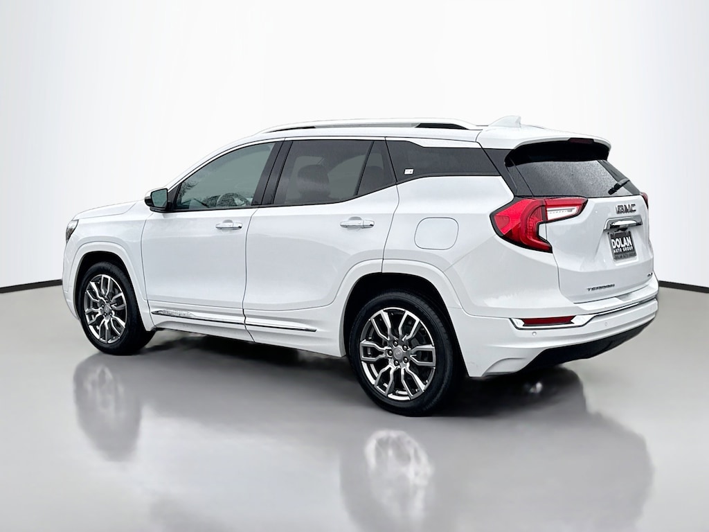 Used 2022 GMC Terrain Denali Sport Utility