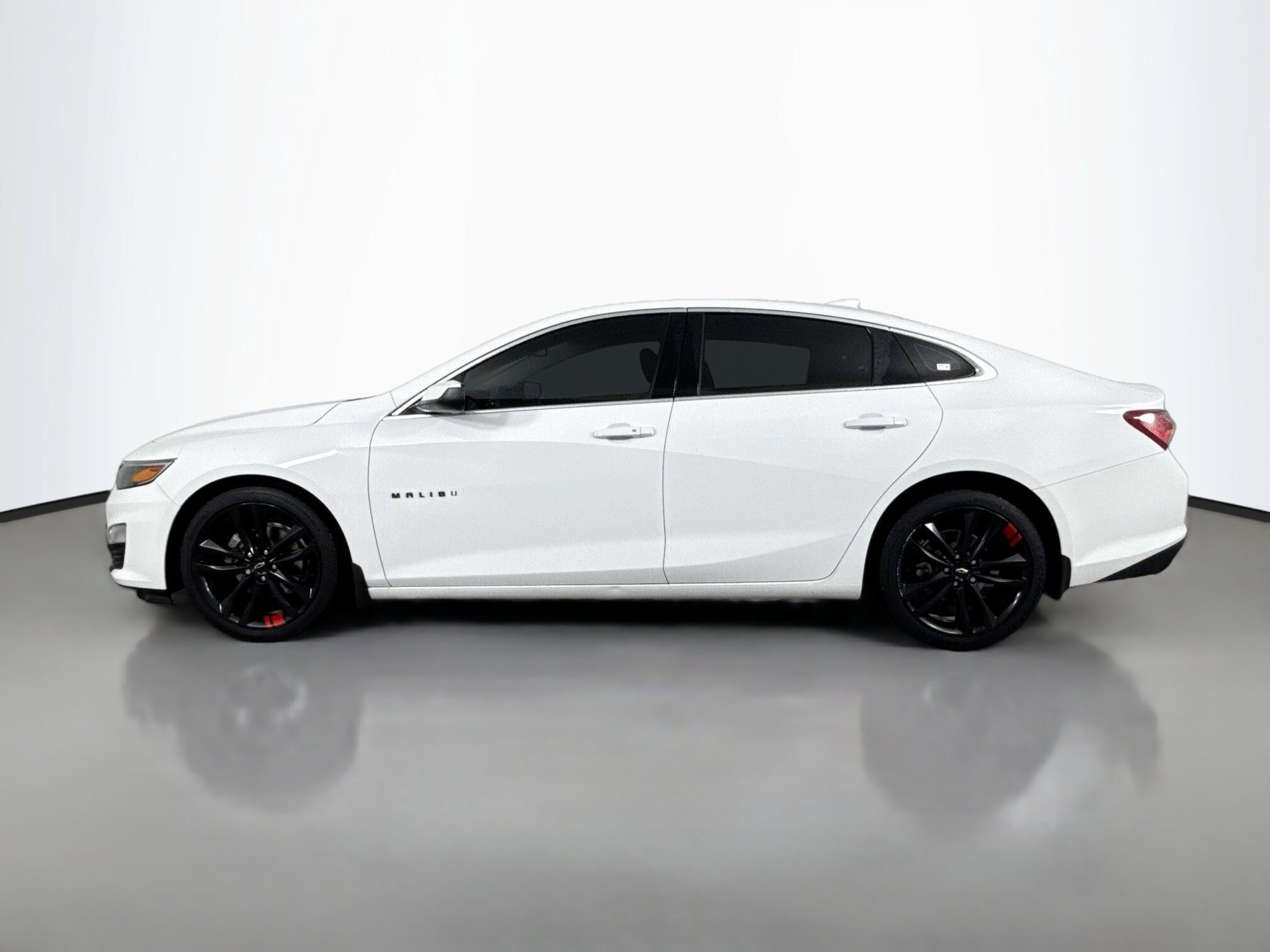 2020 Chevrolet Malibu 1LT photo 2