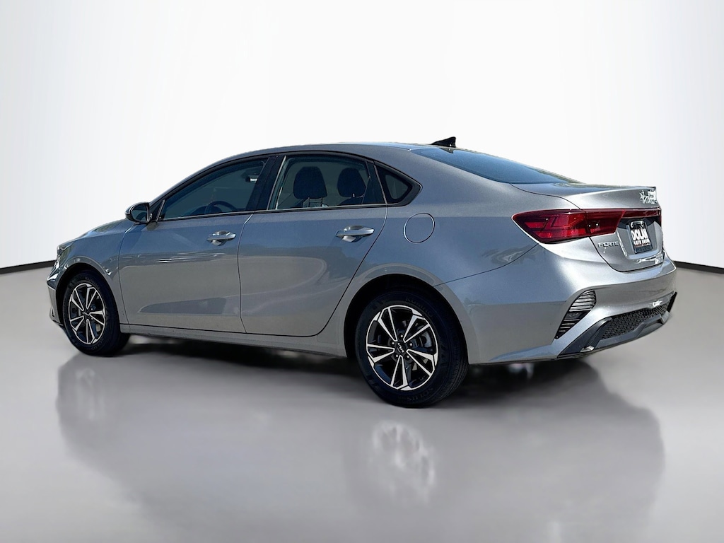 Certified 2023 Kia Forte LXS 4dr Car