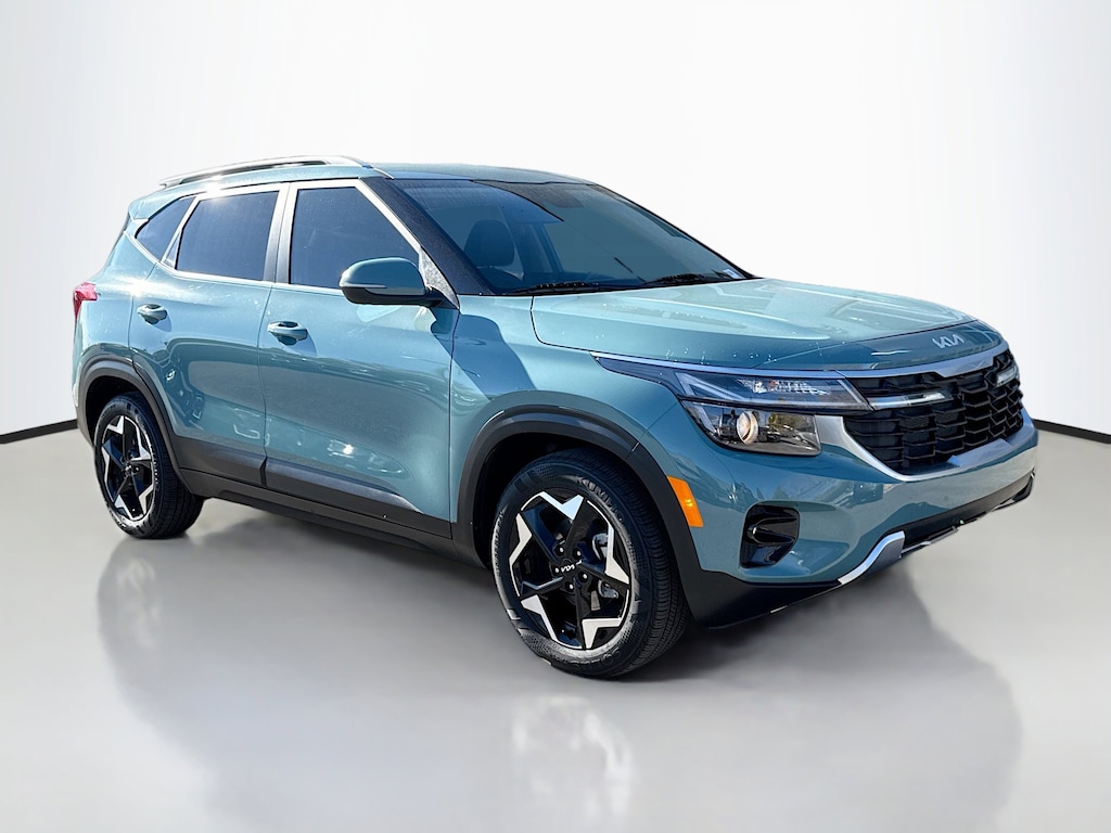 Used 2024 Kia Seltos EX Sport Utility