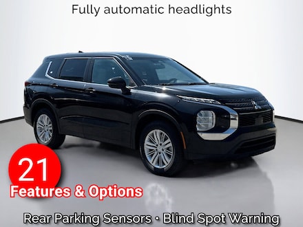 Used 2023 Mitsubishi Outlander ES Sport Utility for sale in Reno, NV