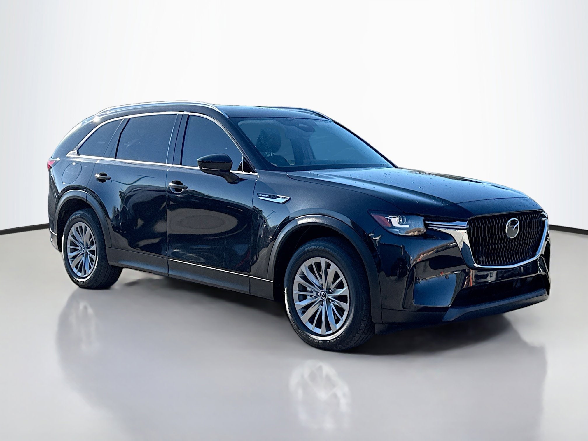 2025 Mazda CX-90 Preferred Package's photo