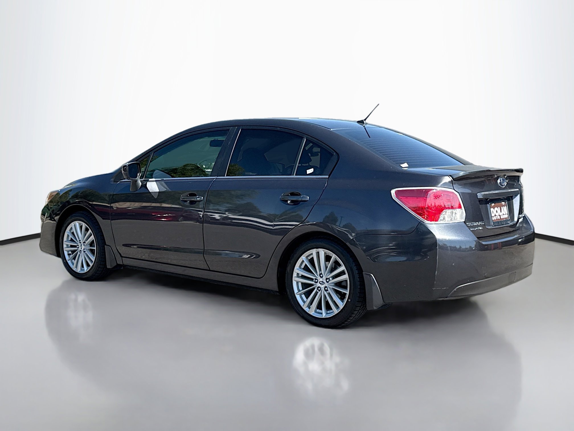 2015 Subaru Impreza Premium photo 4