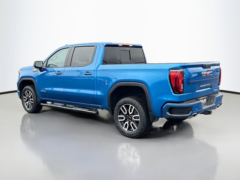 Used 2023 GMC Sierra 1500 AT4 Truck Crew Cab