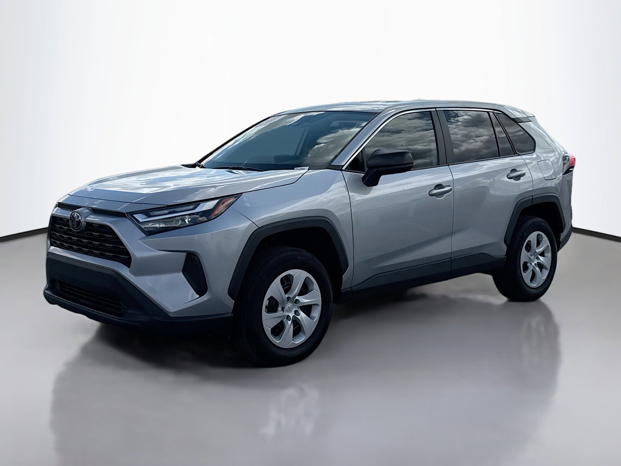 2024 Toyota RAV4 LE photo 3