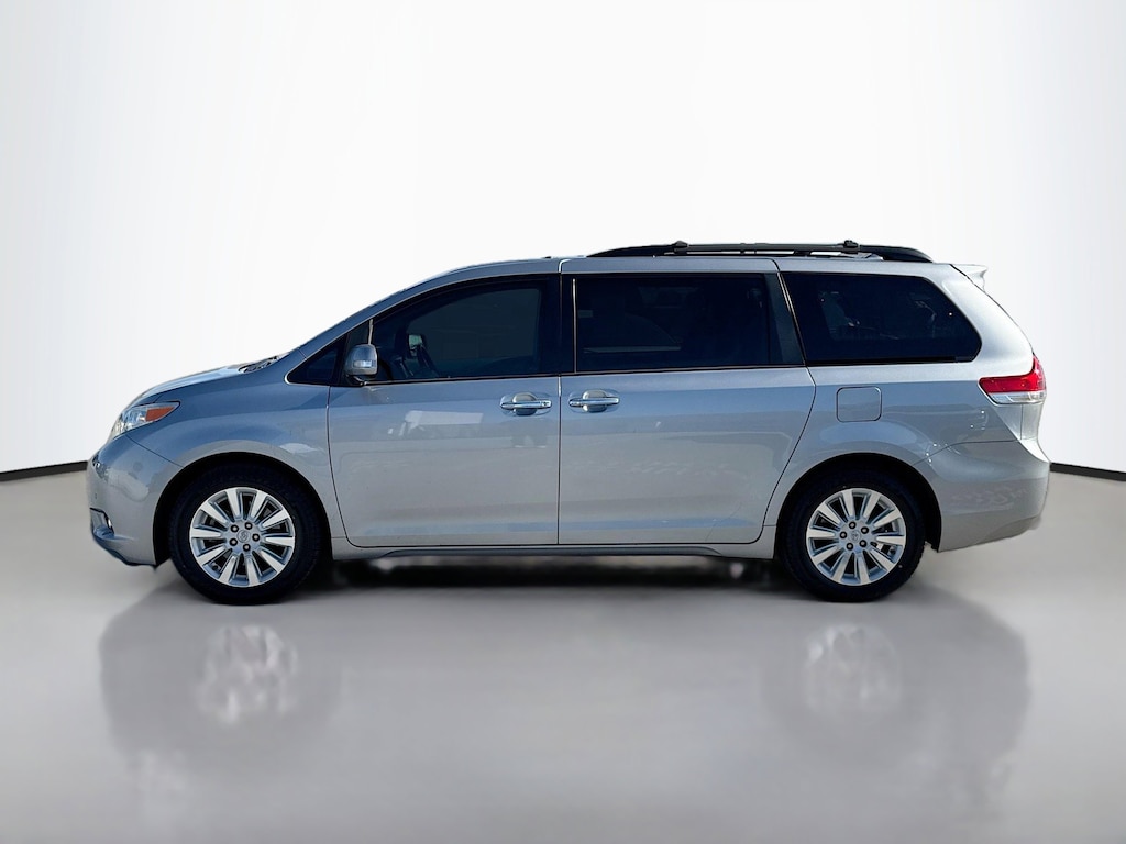 Used 2013 Toyota Sienna Limited Van
