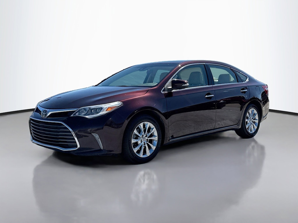 Used 2017 Toyota Avalon XLE Sedan