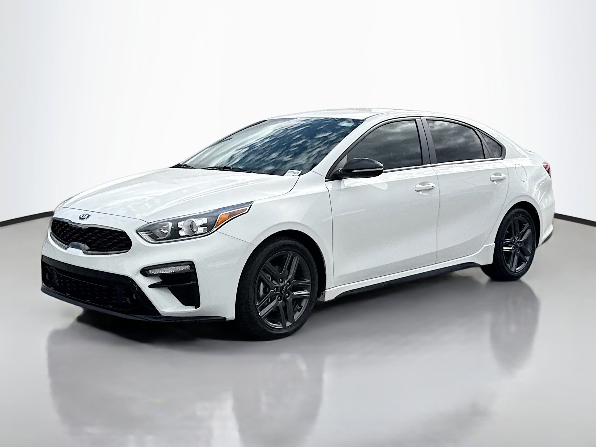 2020 Kia Forte GT-Line photo 3