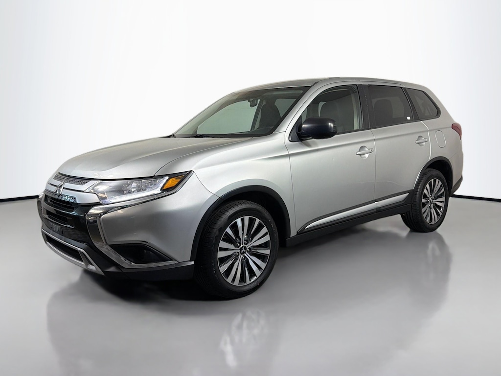 Used 2020 Mitsubishi Outlander ES CUV