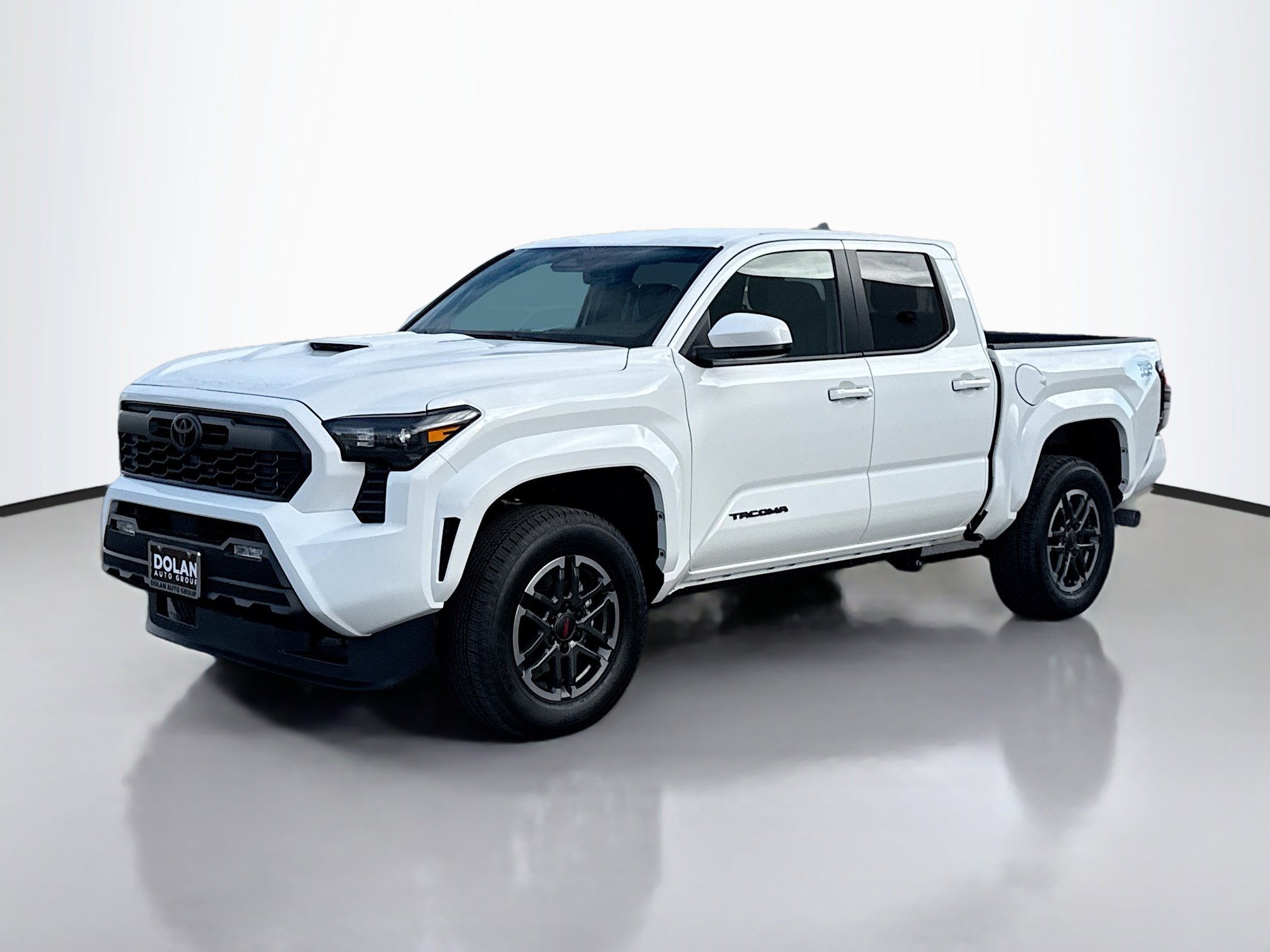 2025 Toyota Tacoma TRD Sport Double Cab photo 2