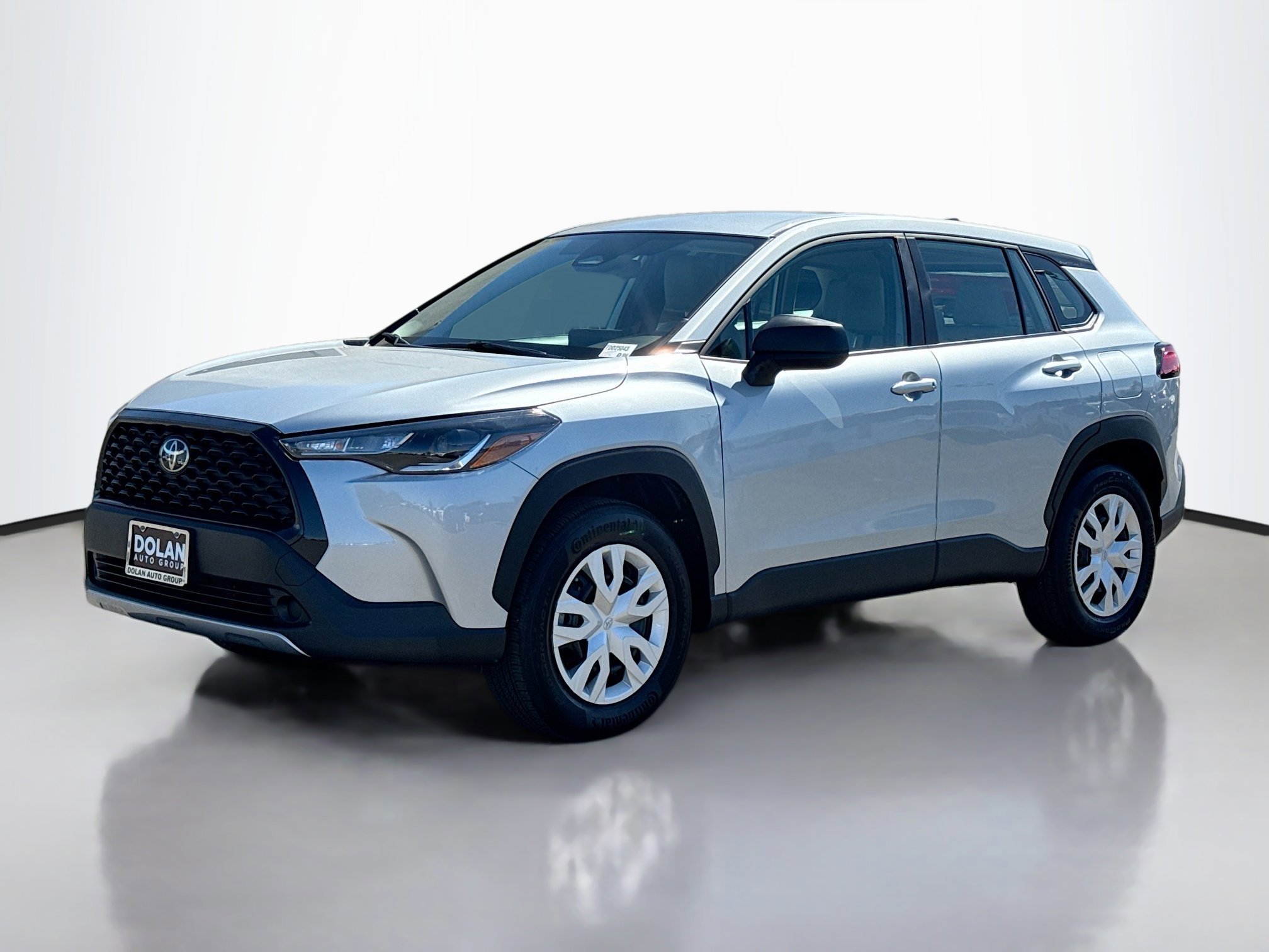 2024 Toyota Corolla Cross L photo 3