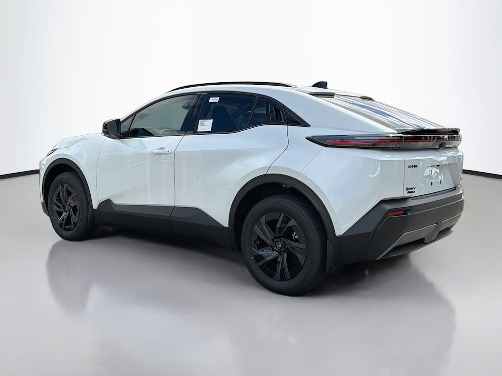 New 2026 Toyota C-HR SE SUV