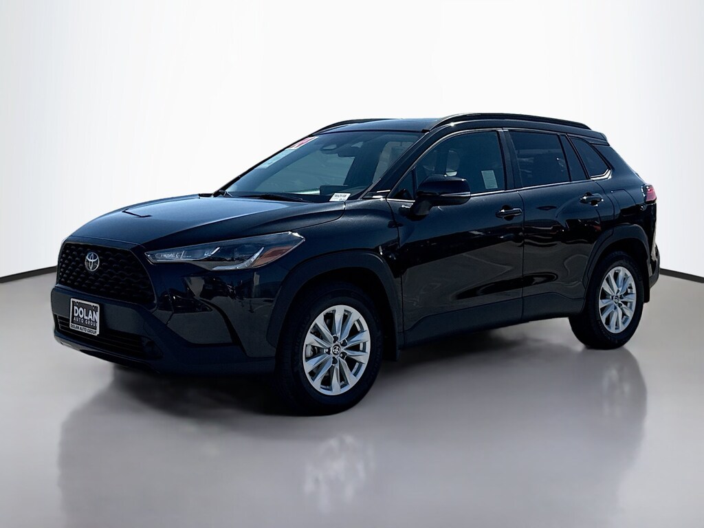 Used 2024 Toyota Corolla Cross LE SUV