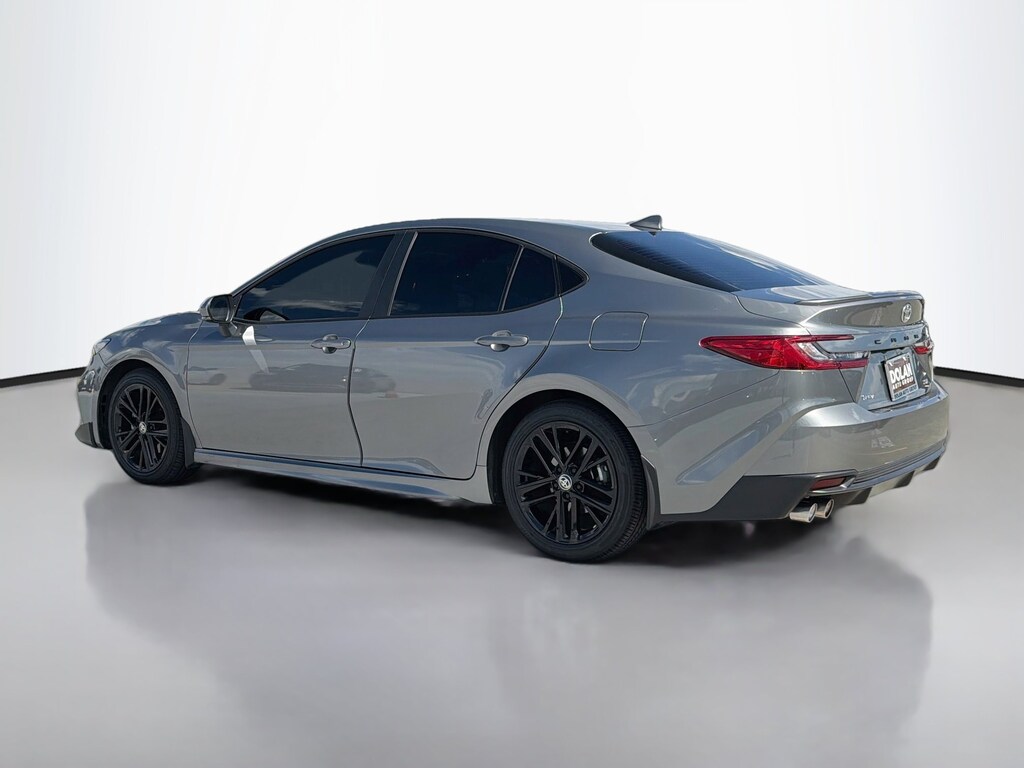Used 2025 Toyota Camry SE Sedan