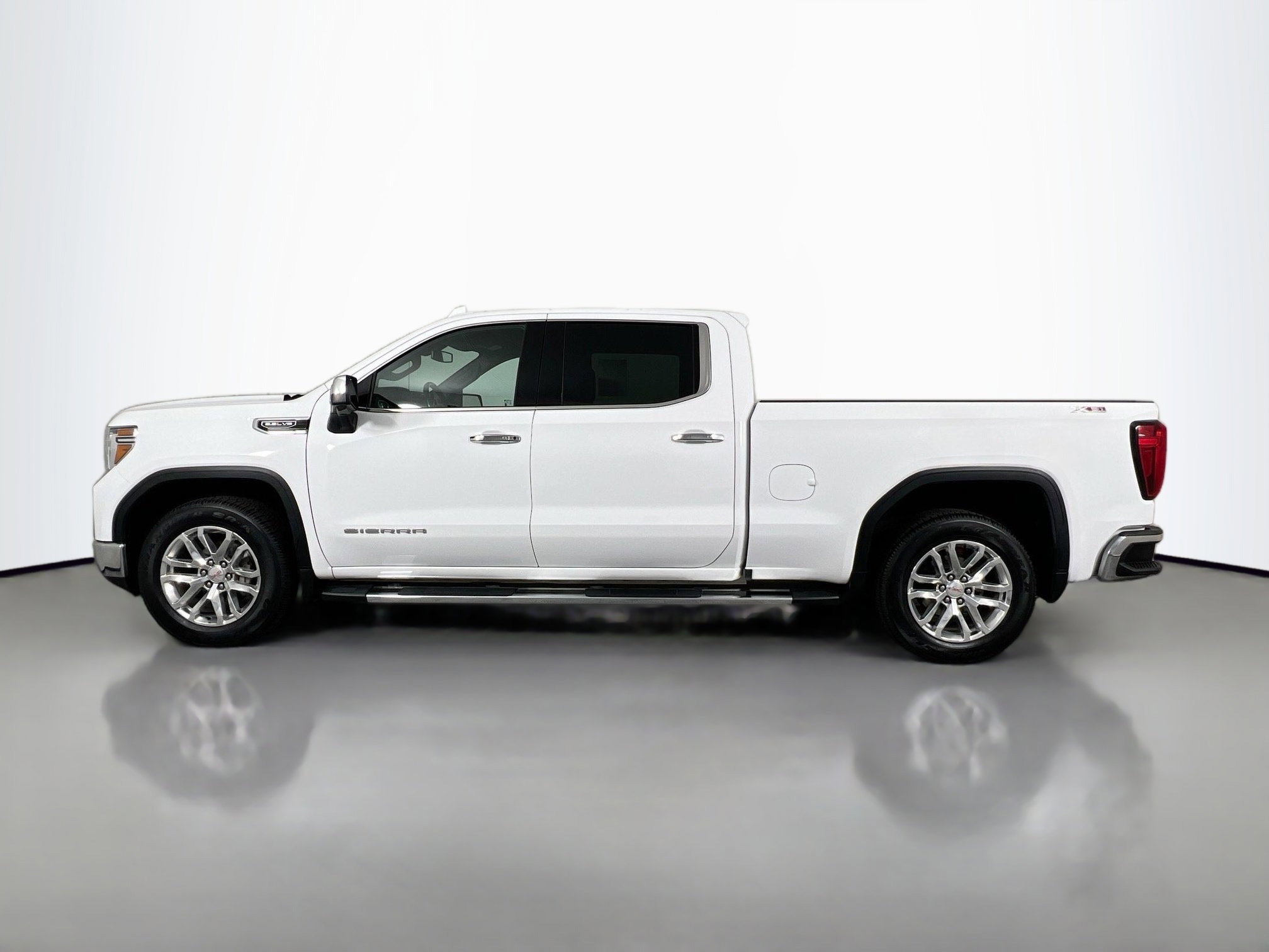 2019 Gmc Sierra 1500 SLT photo 2