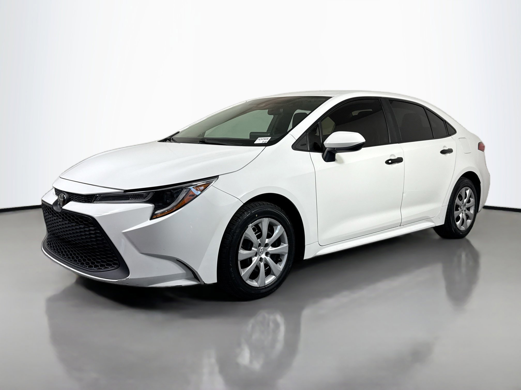 2022 Toyota Corolla LE photo 4