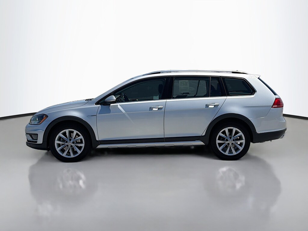 Used 2017 Volkswagen Golf Alltrack TSI SE Wagon