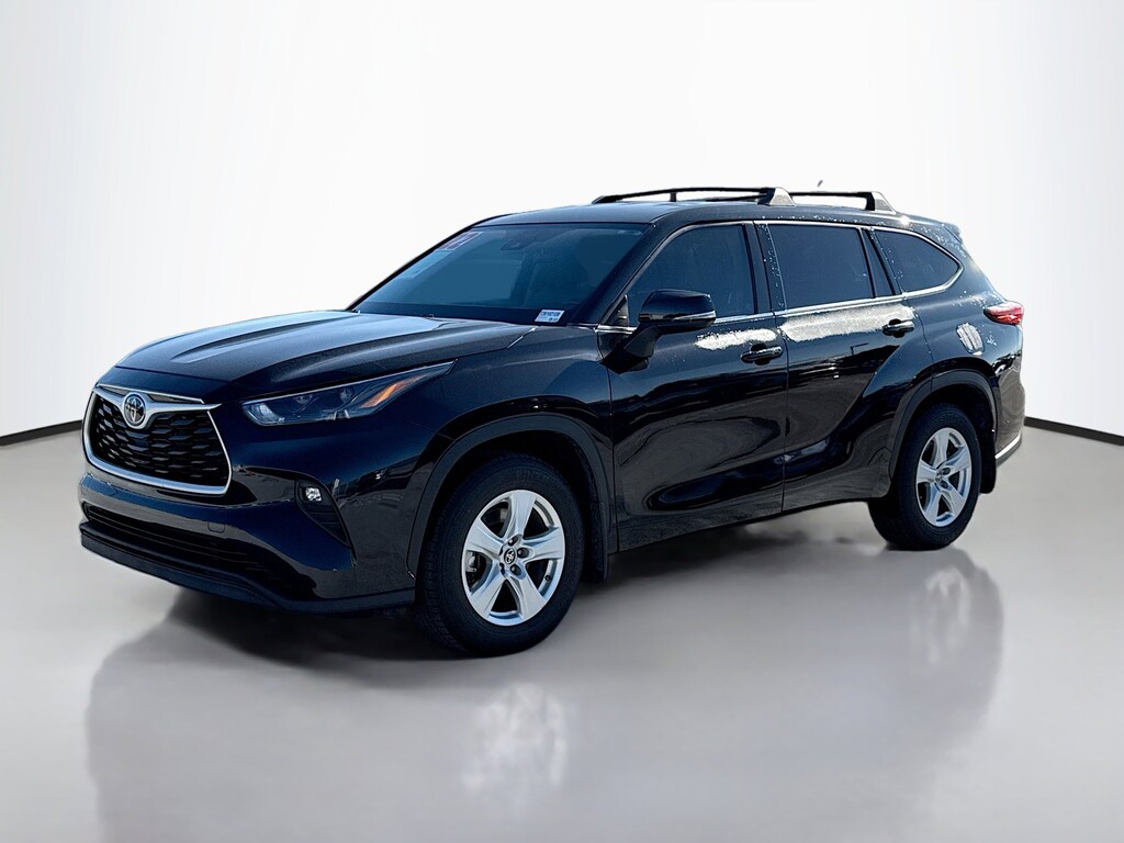 Certified 2022 Toyota Highlander LE SUV