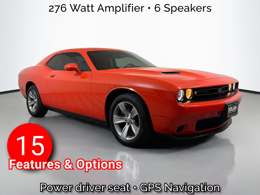 2016 Dodge Challenger SXT's photo