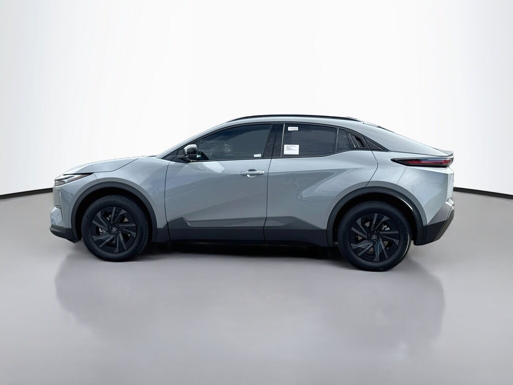 New 2026 Toyota C-HR SE SUV
