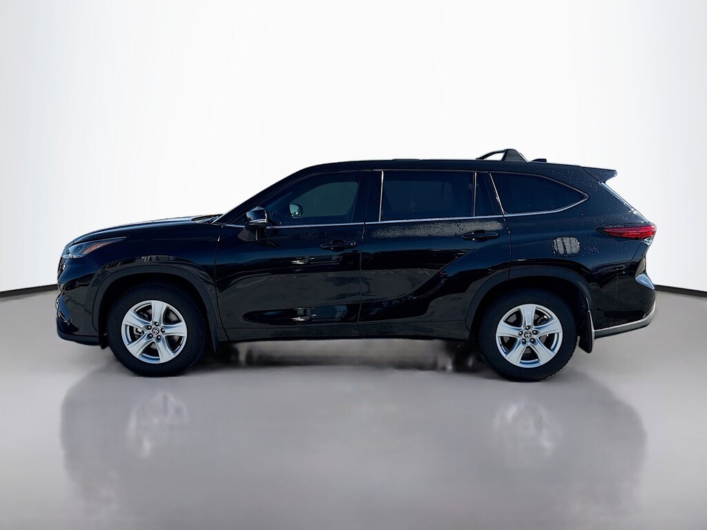 Certified 2022 Toyota Highlander LE SUV