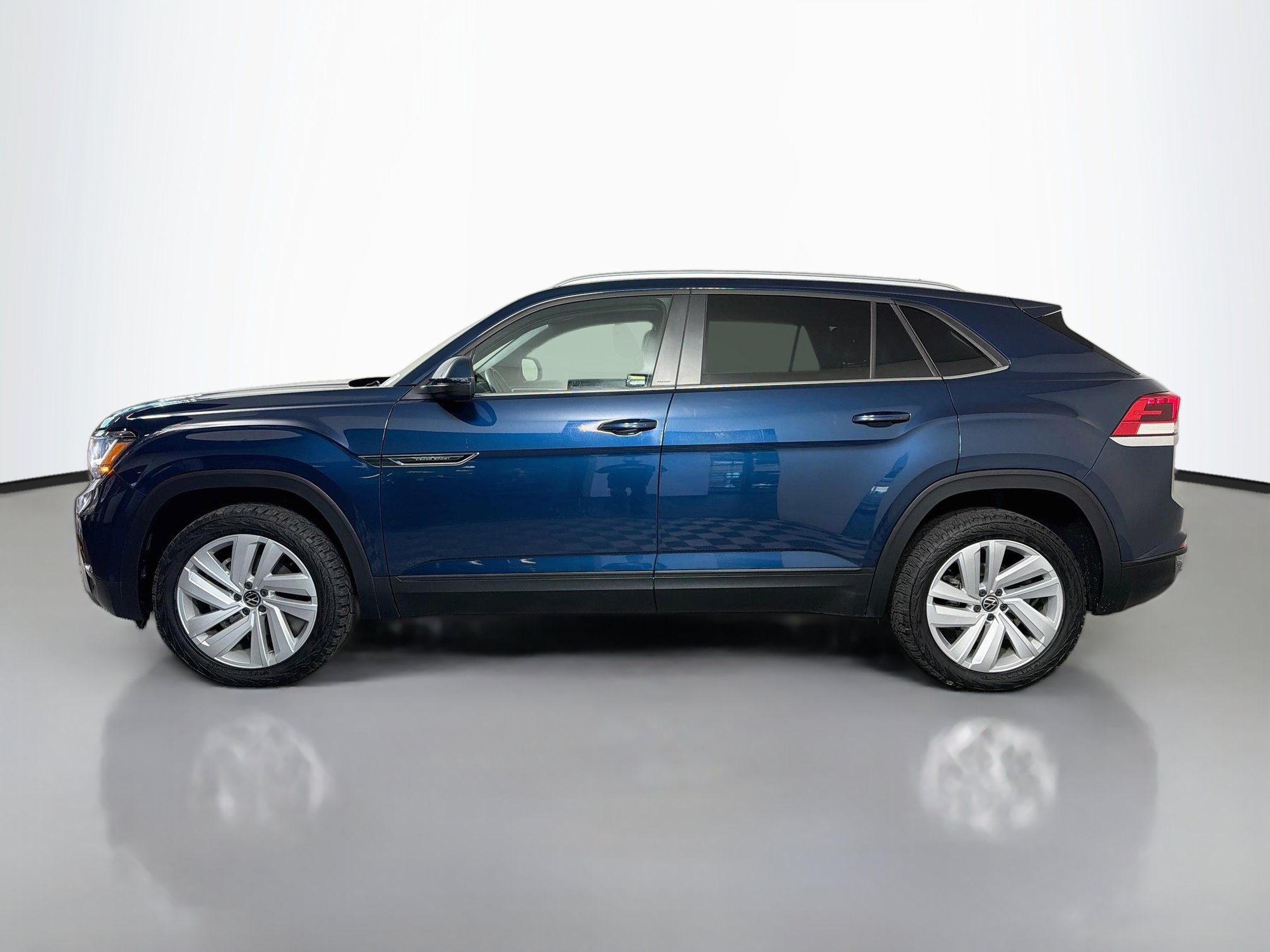 Used 2021 Volkswagen Atlas Cross Sport 3.6L V6 SE w/Technology SUV