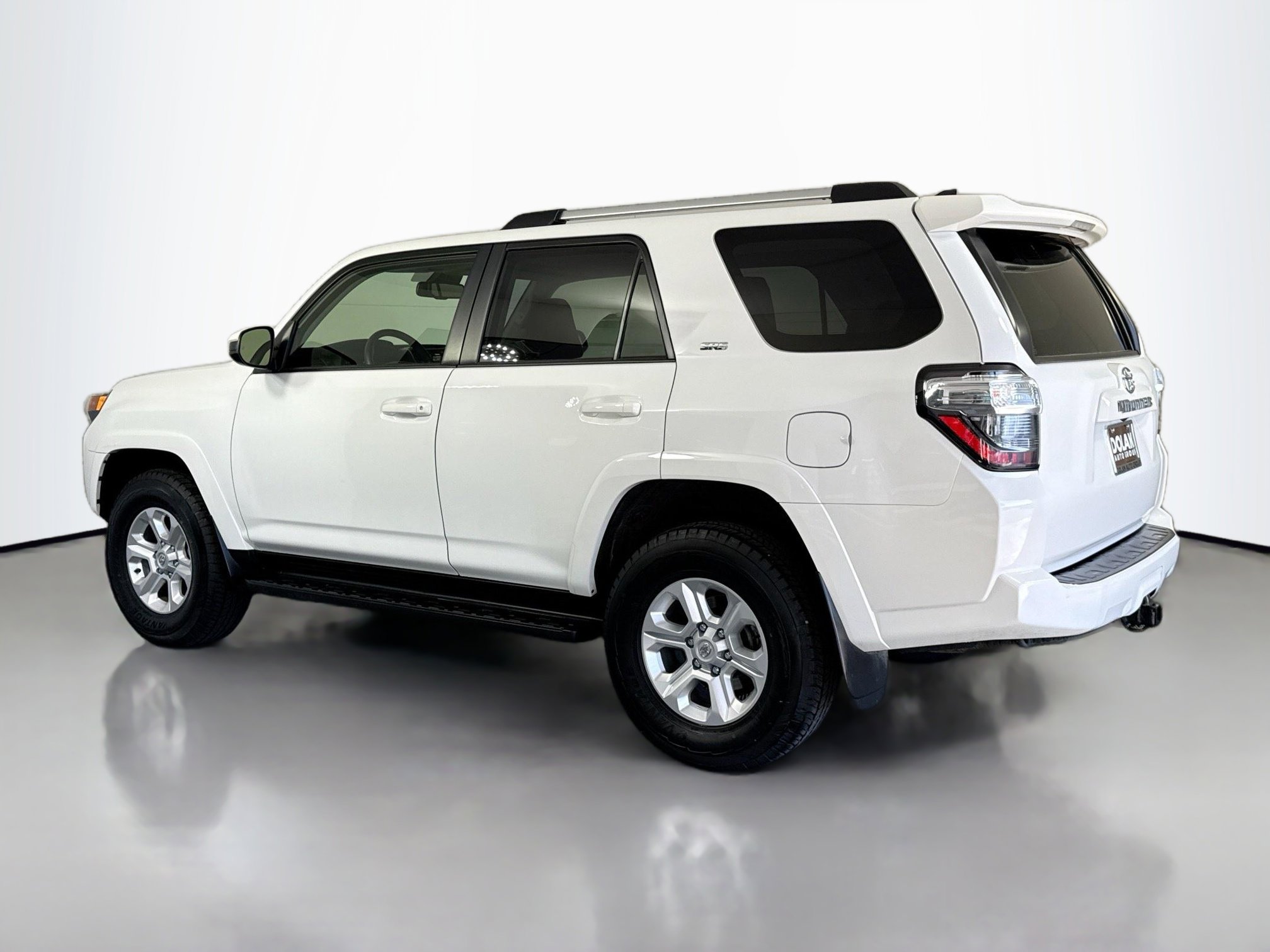 2024 Toyota 4Runner SR5 photo 3