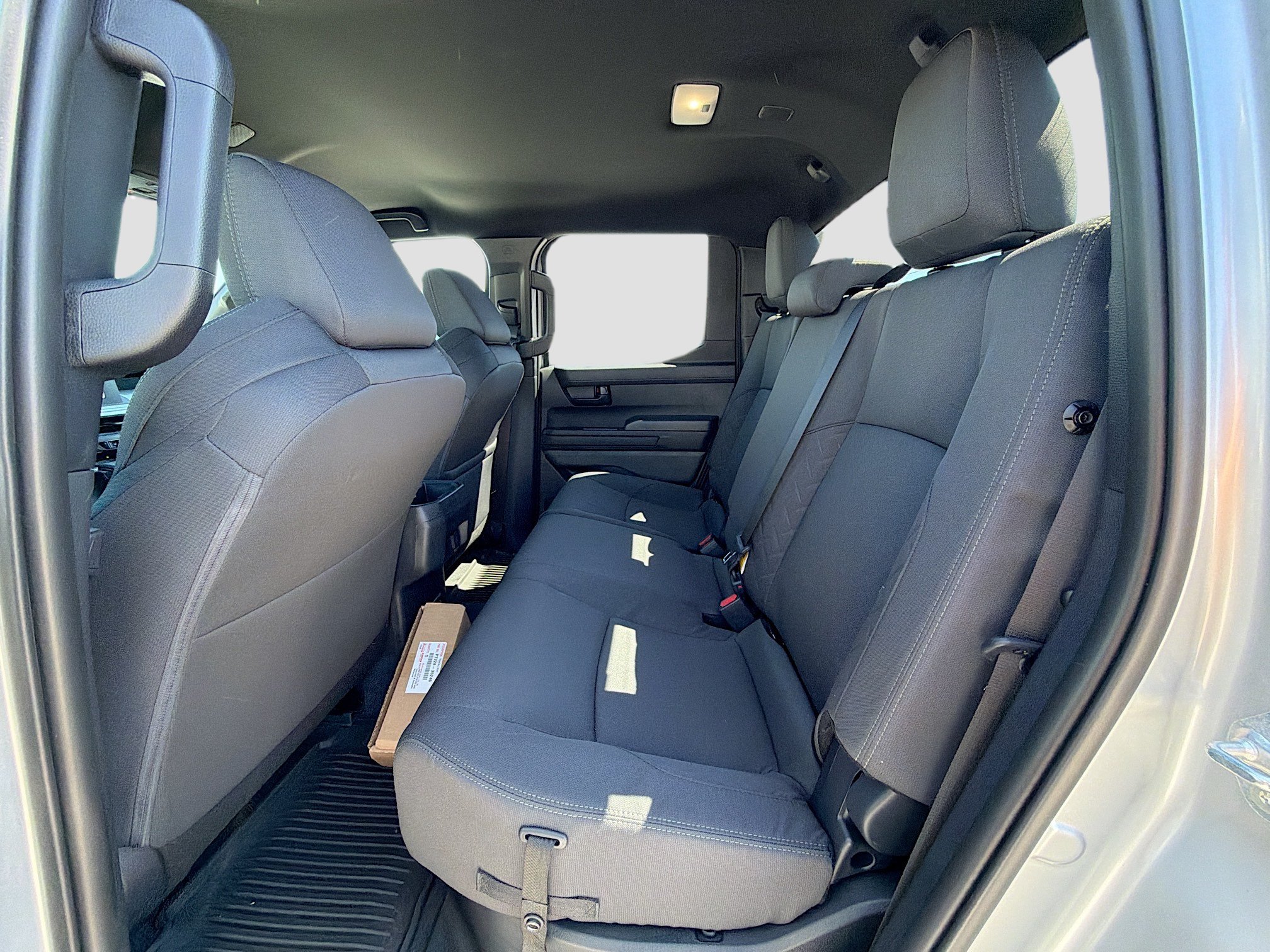 2026 Toyota Tacoma SR5 - Photo 11