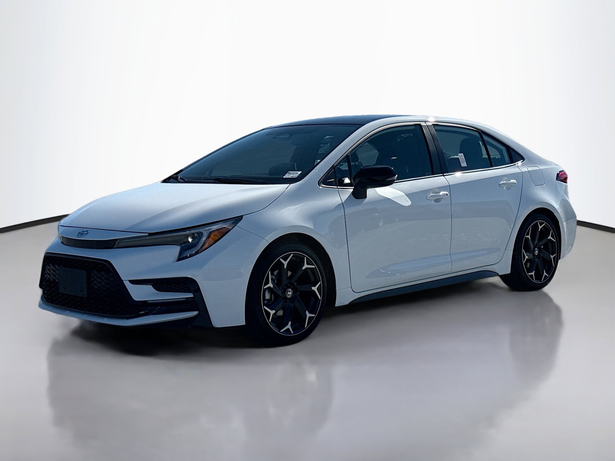 2025 Toyota Corolla SE photo 2