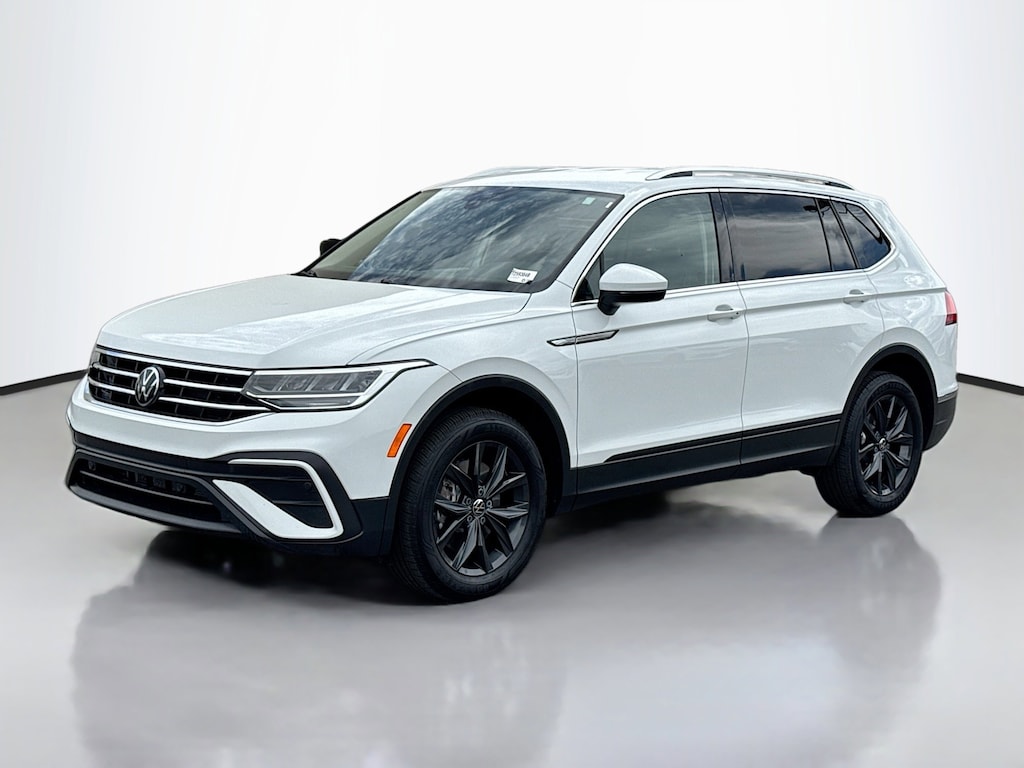 Used 2024 Volkswagen Tiguan 2.0T SE SUV