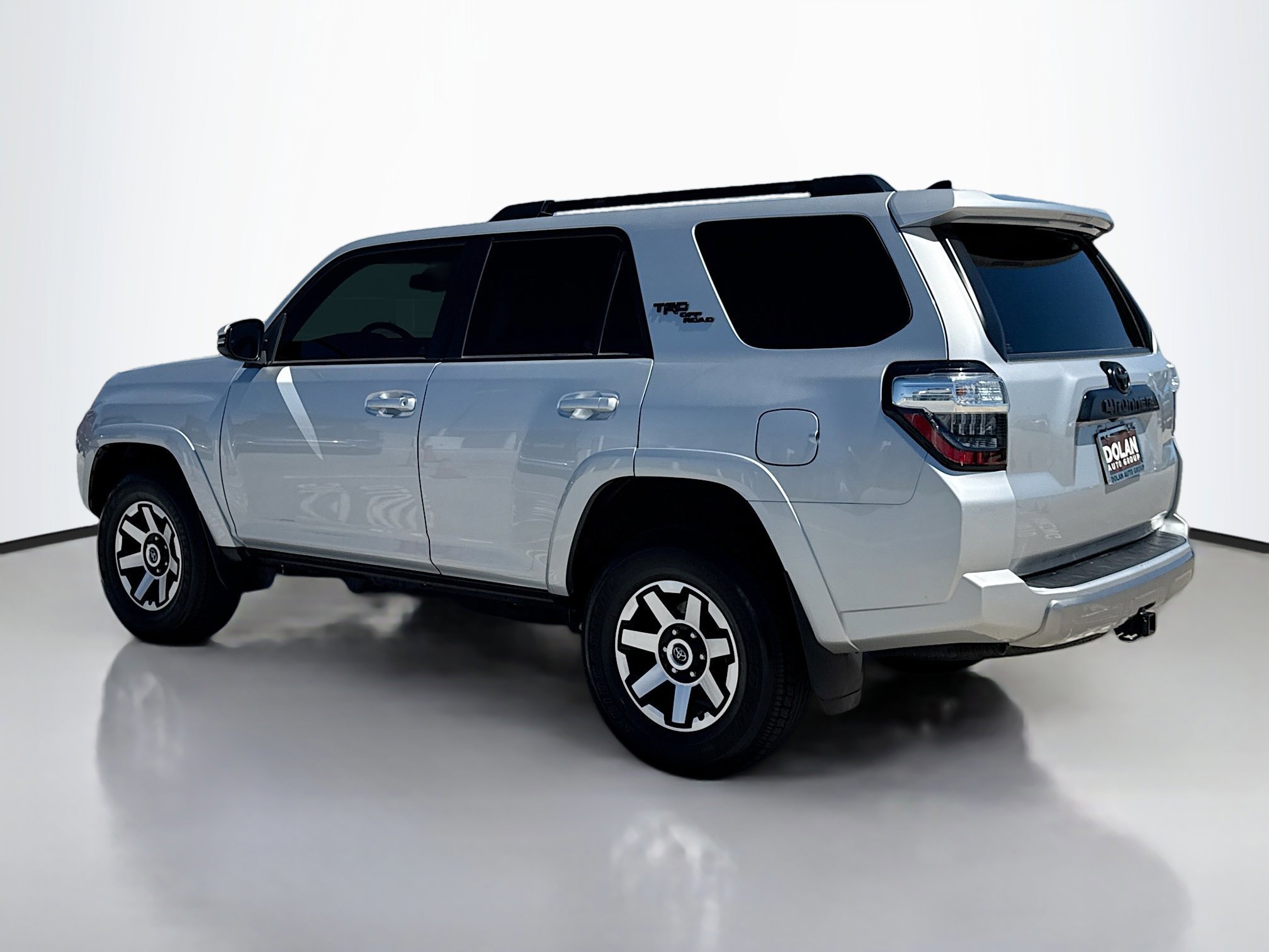 2023 Toyota 4Runner TRD Off-Road Premium photo 3