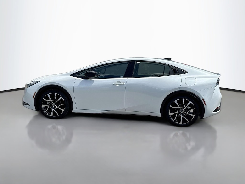 Certified 2026 Toyota Prius Plug-In Hybrid XSE Premium Hatchback