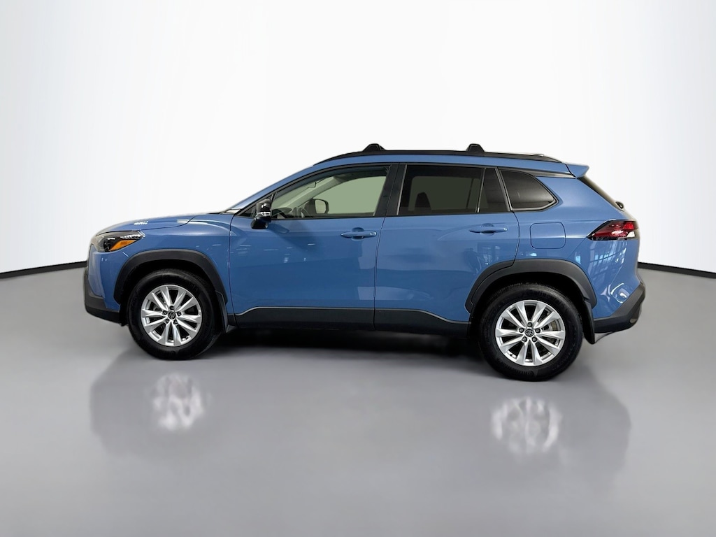 Used 2026 Toyota Corolla Cross LE SUV