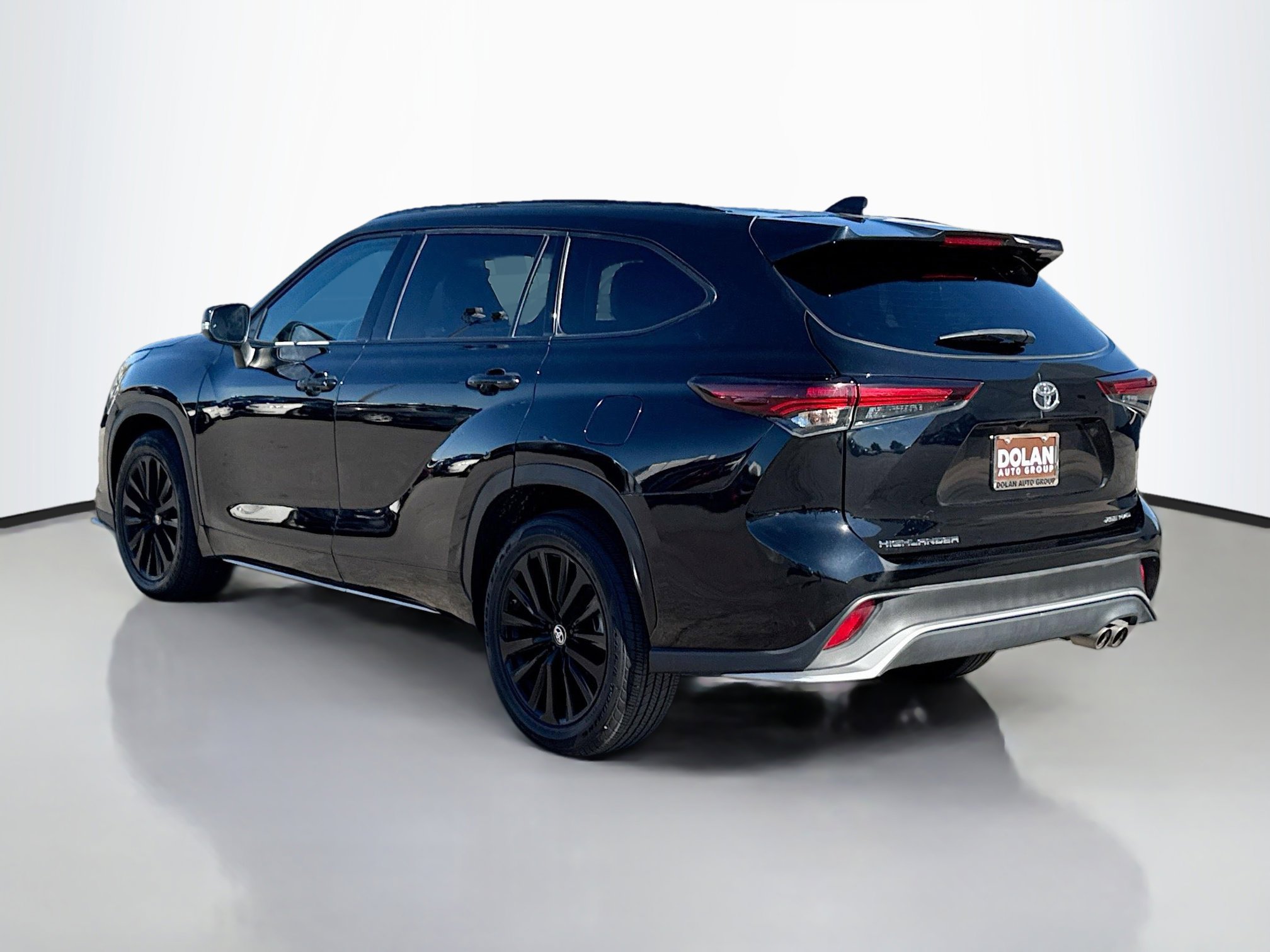 2024 Toyota Highlander XSE photo 4