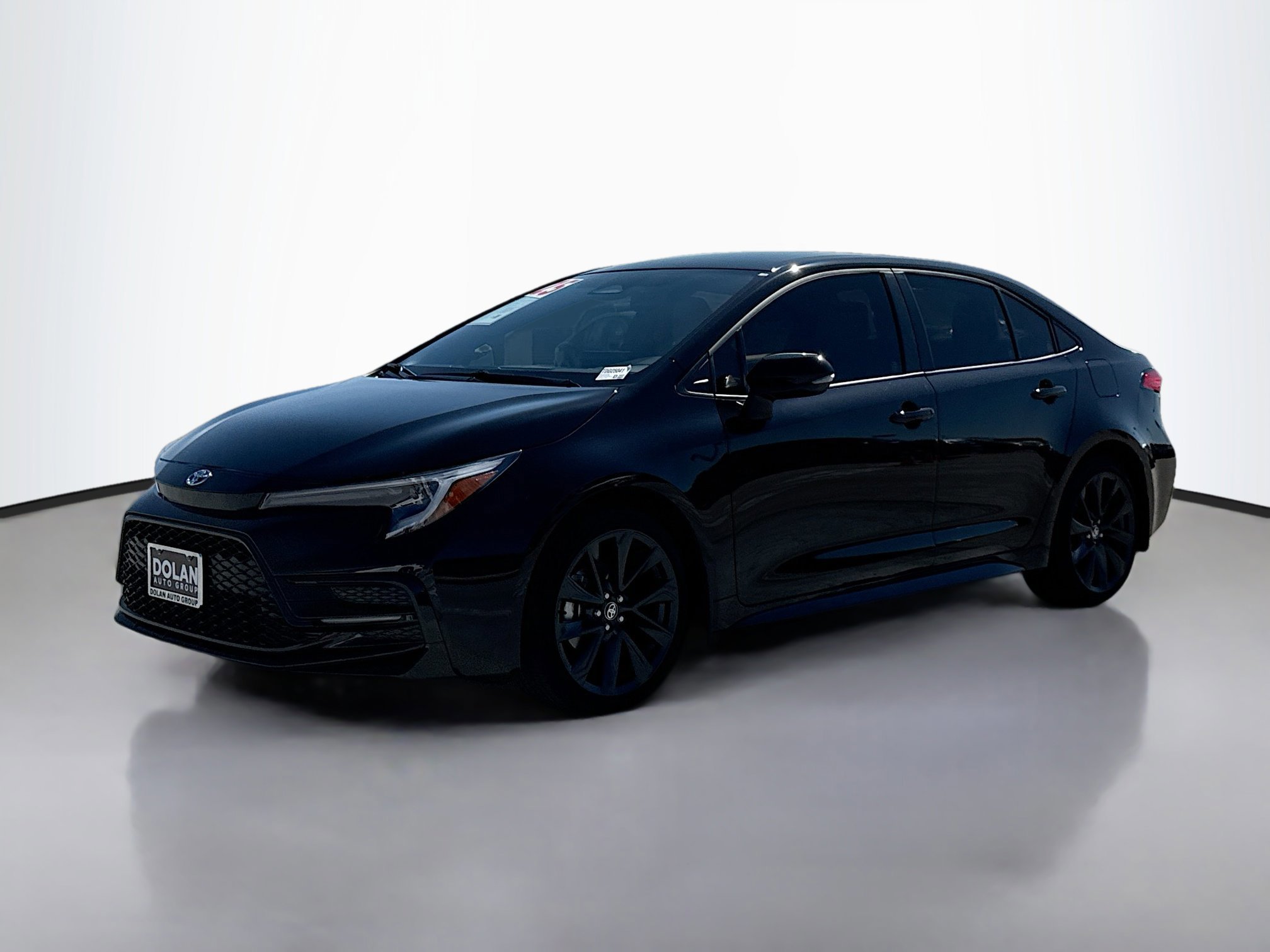 2025 Toyota Corolla Hybrid SE photo 4