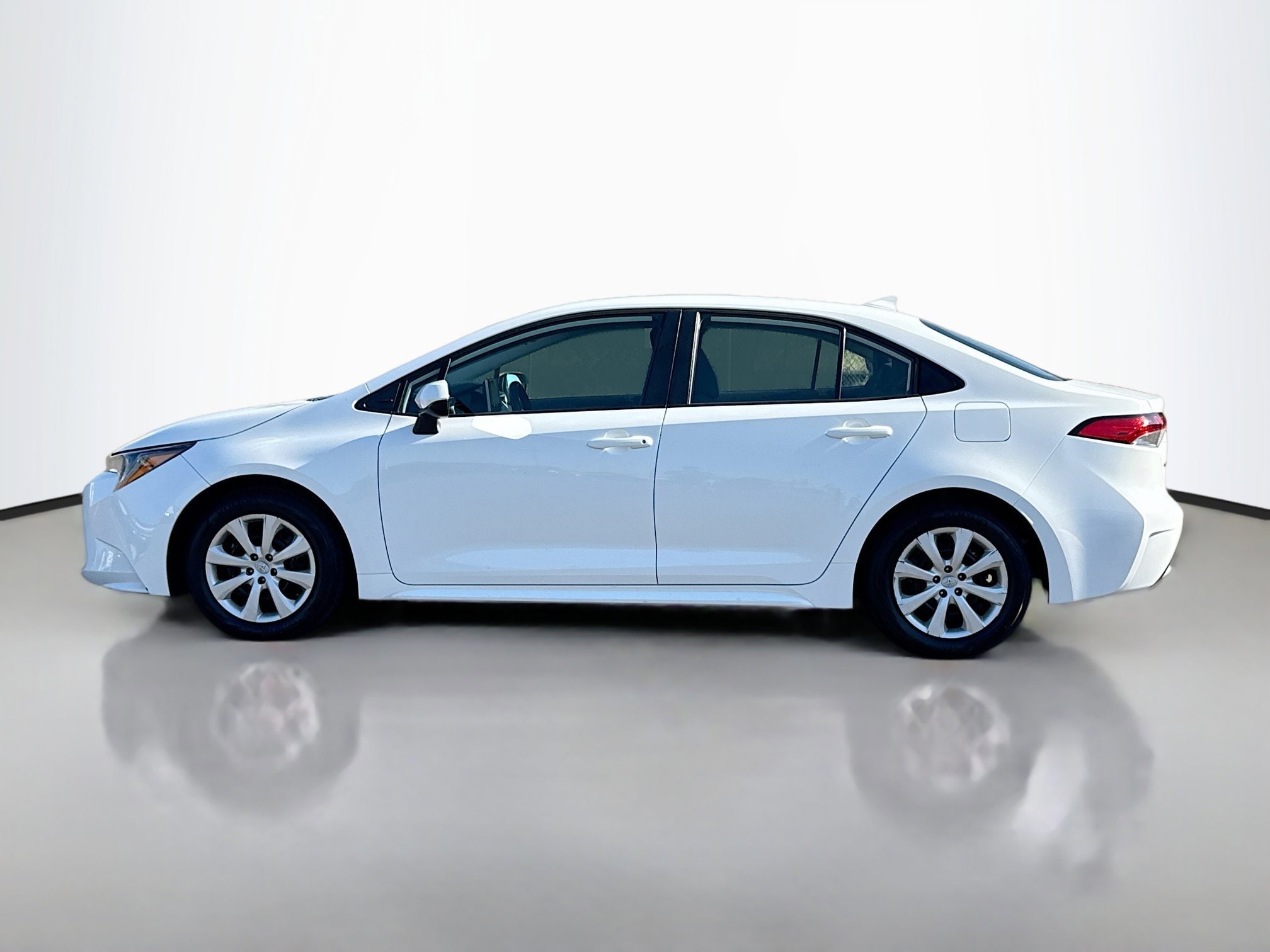 Certified 2021 Toyota Corolla LE with VIN 5YFEPMAEXMP204156 for sale in Northfield, Minnesota