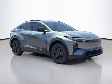 2026 Toyota C-HR SE SUV