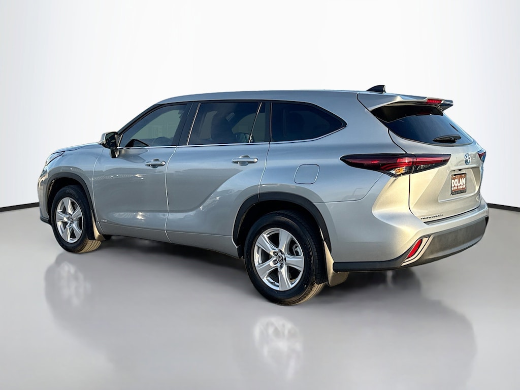 Certified 2024 Toyota Highlander Hybrid LE SUV