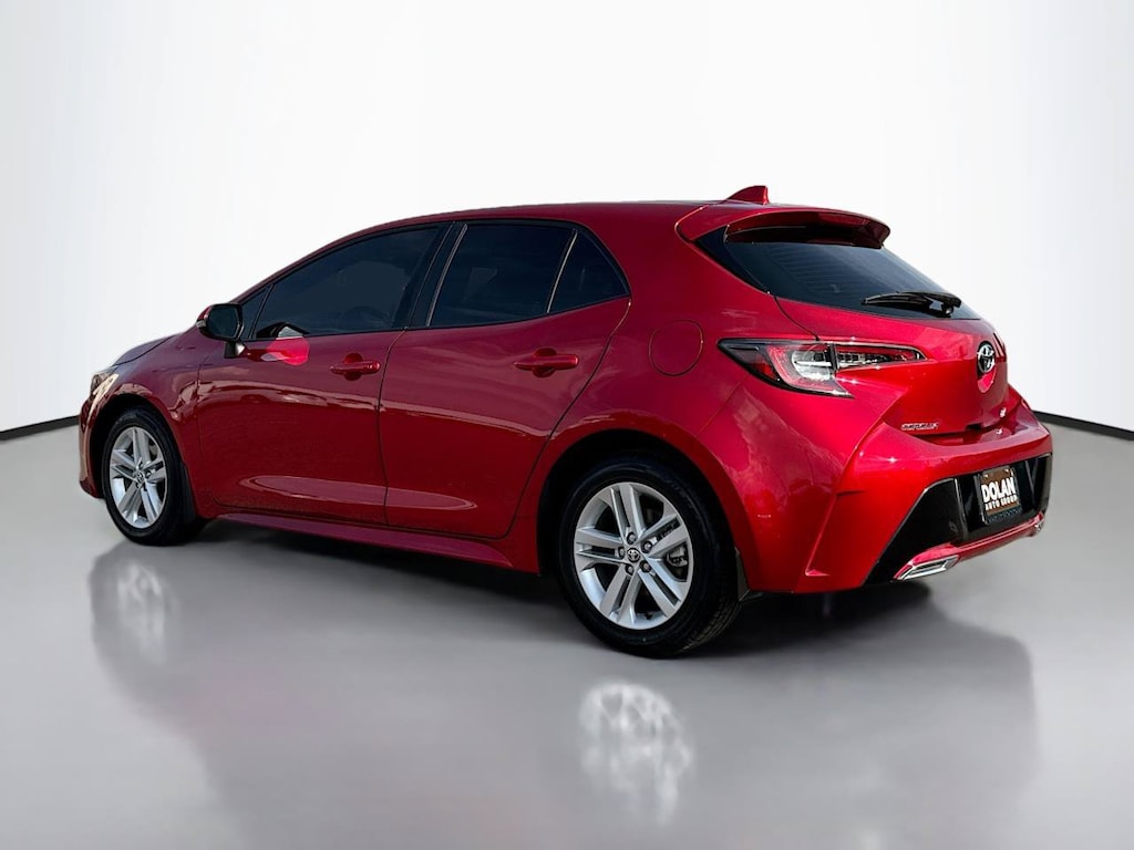 Used 2022 Toyota Corolla Hatchback SE Hatchback