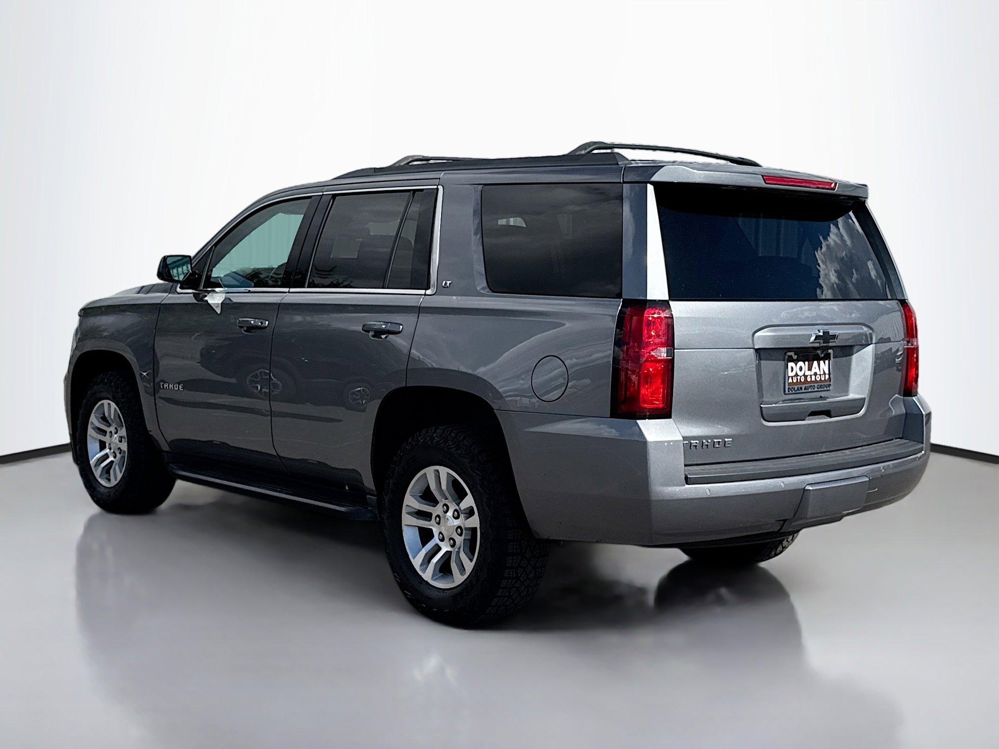 2018 Chevrolet Tahoe LT Z71 photo 3