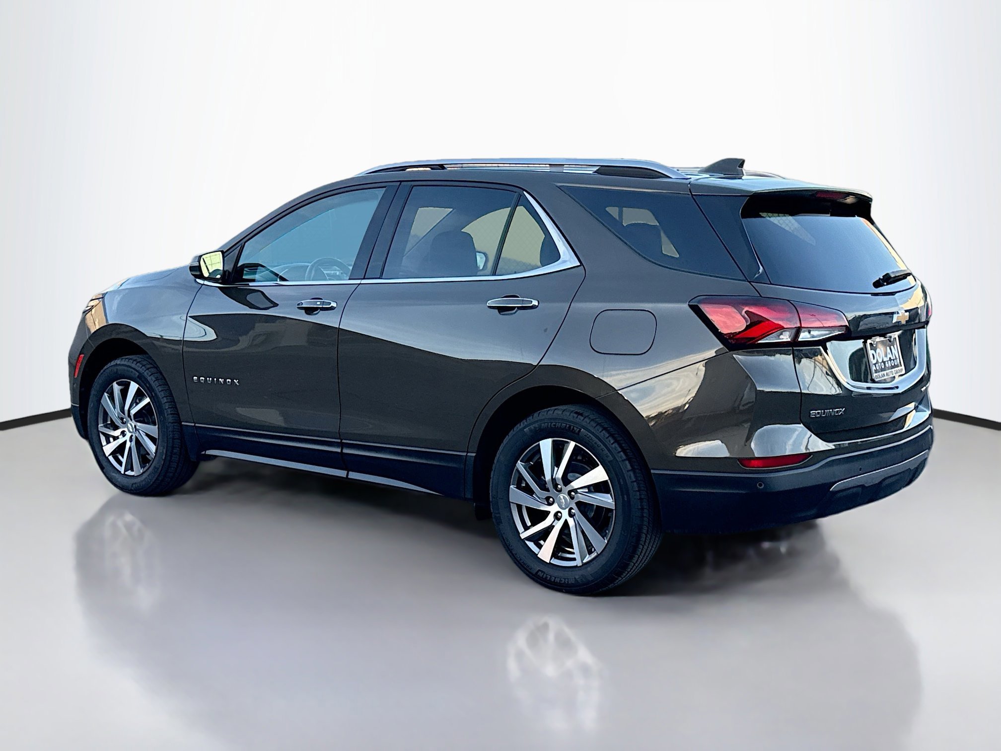 2024 Chevrolet Equinox Premier photo 3