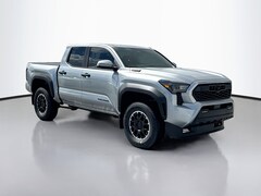 2026 Toyota Tacoma i-FORCE MAX TRD Off-Road i-FORCE MAX Truck Double Cab