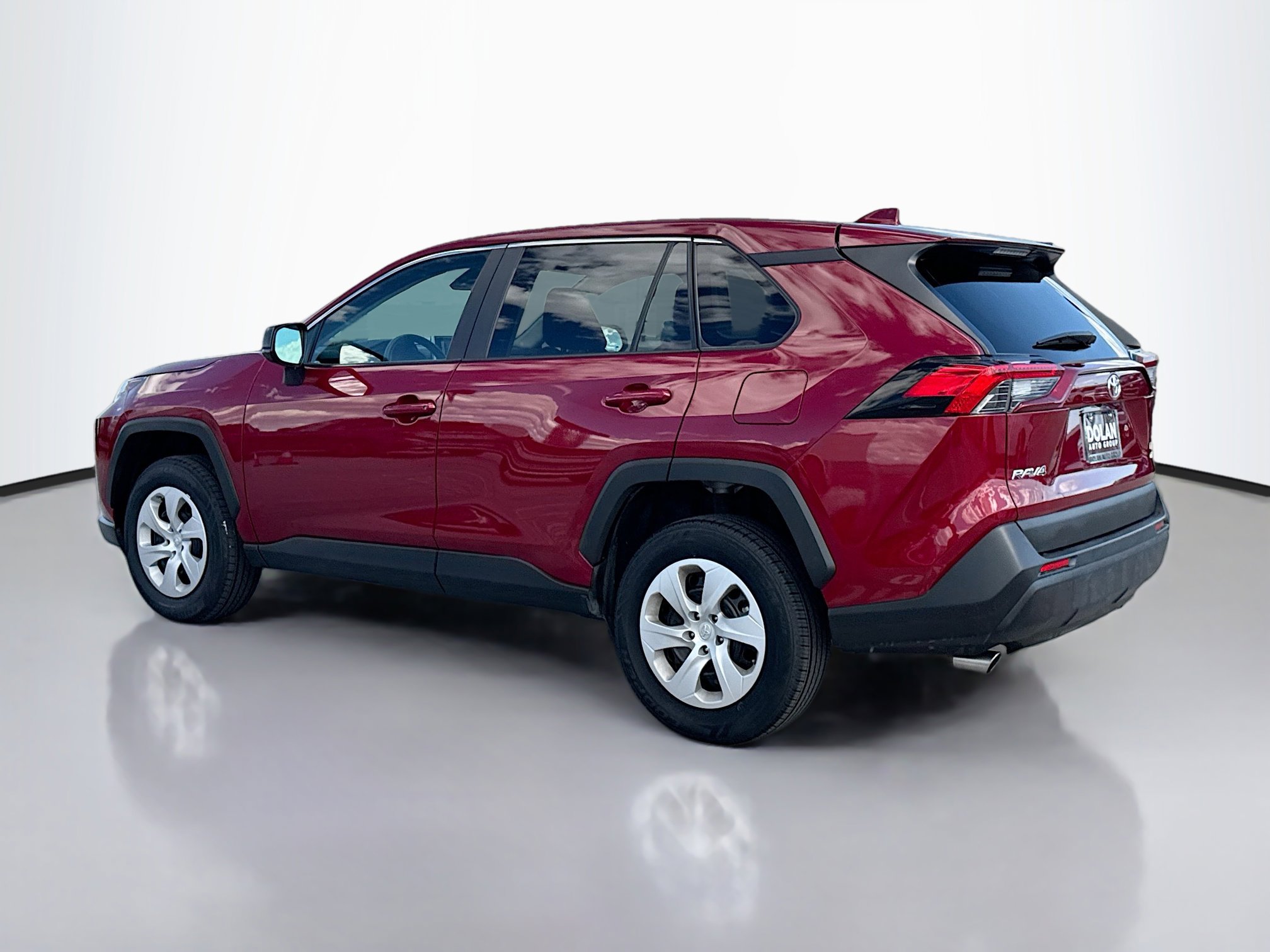 2024 Toyota RAV4 LE photo 4