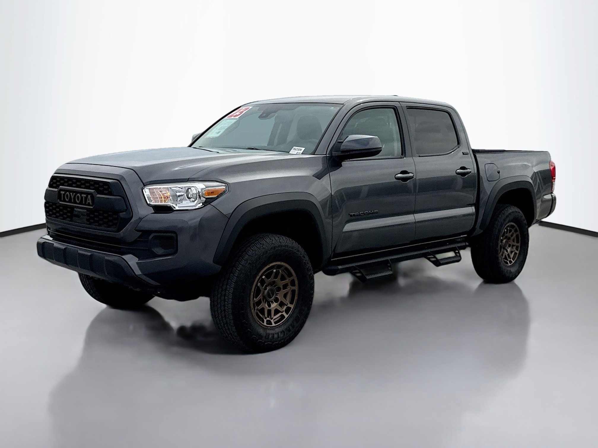2023 Toyota Tacoma Trail Edition photo 2