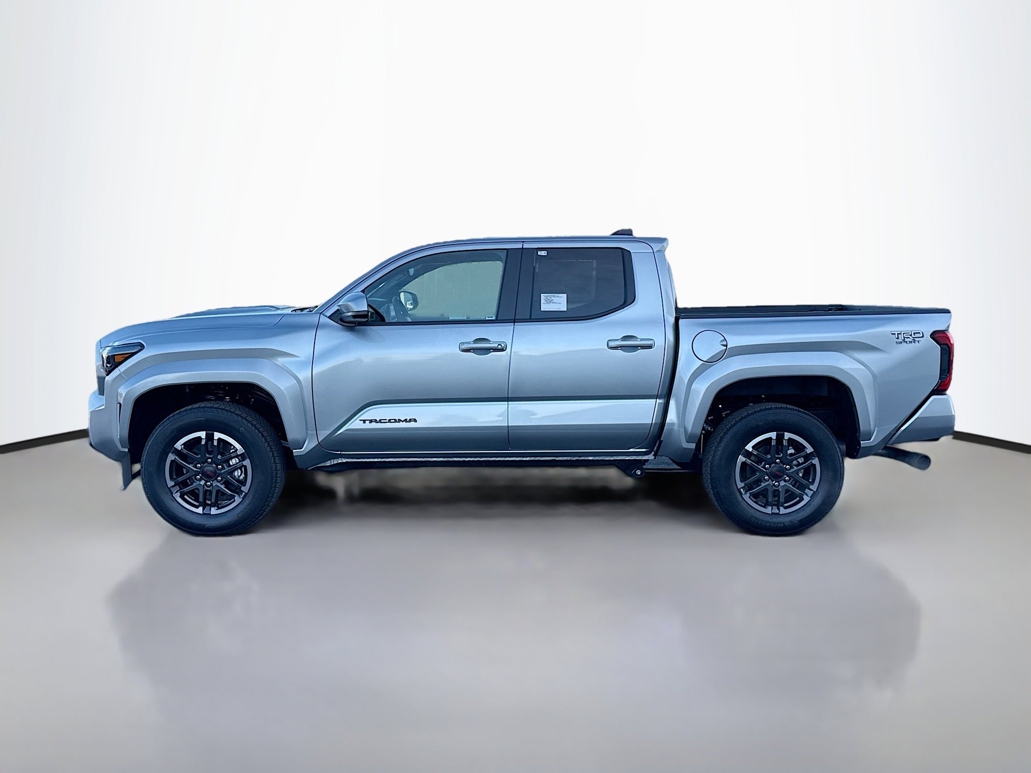 2025 Toyota Tacoma TRD Sport Double Cab photo 3