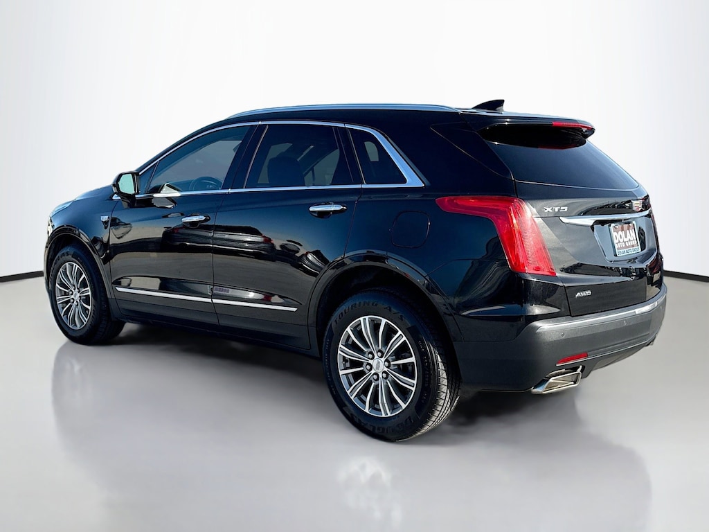 Used 2017 Cadillac XT5 Luxury SUV