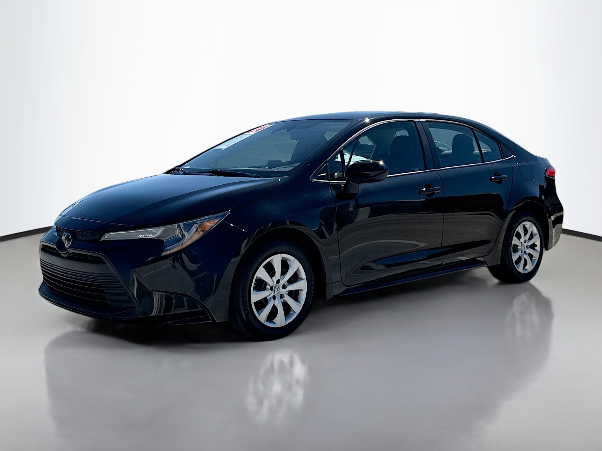 2024 Toyota Corolla LE photo 4