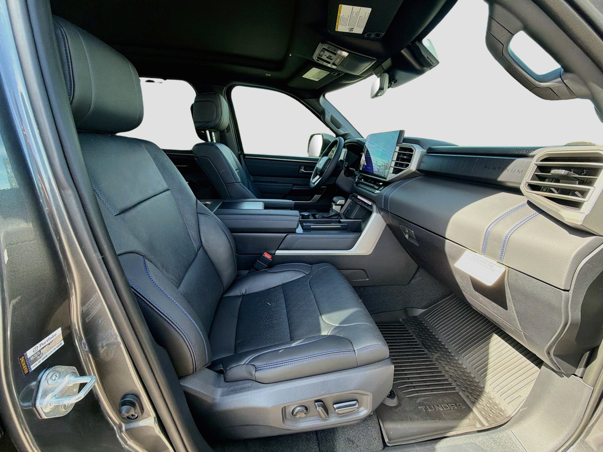 2026 Toyota Tundra Platinum - Photo 22